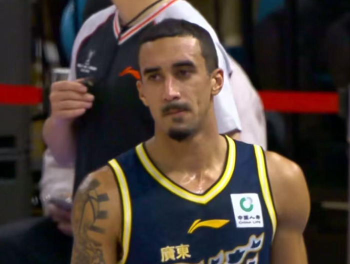 江苏队绝杀广东队 外援问题暴露引补强讨论