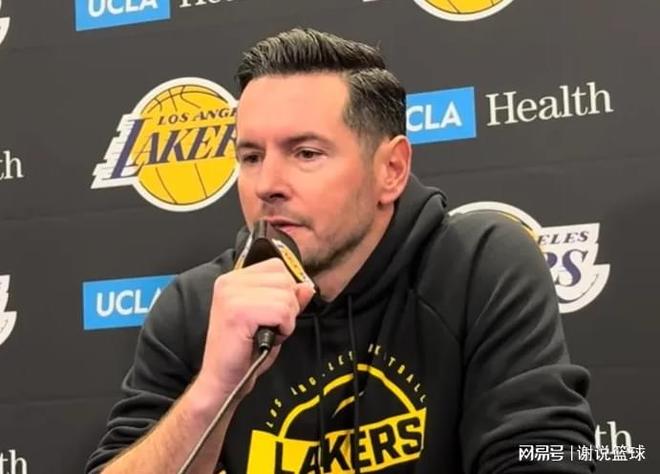 湖人客场险胜魔术肯纳德三分绝杀锁定胜局