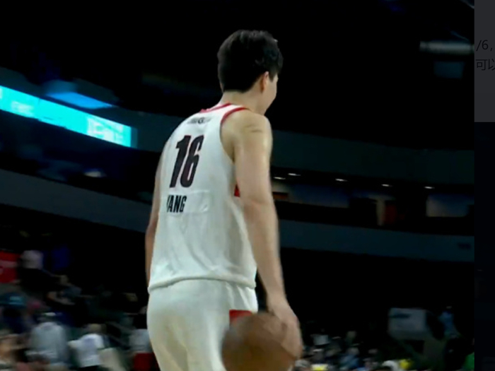 杨瀚森绝杀逆转助混音队卡位季后赛 末节关键球