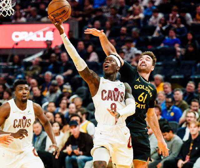 哈登单打牵制勇士防守 骁勇战术失误成关键